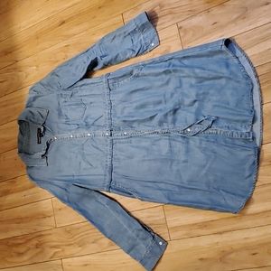 Lee Platinum Label Super Soft Lyocell Chambray Tie Button Front Shirt Dress